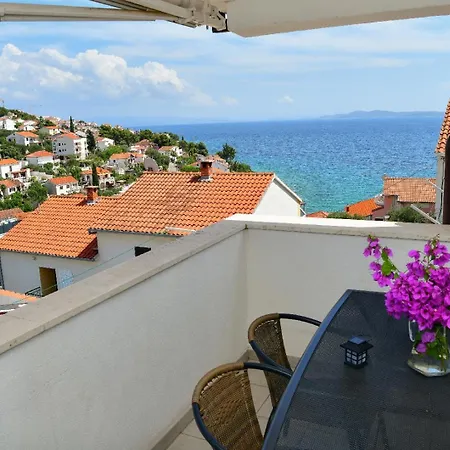 Apartamento With Parking Space Mavarstica, Ciovo - 25405