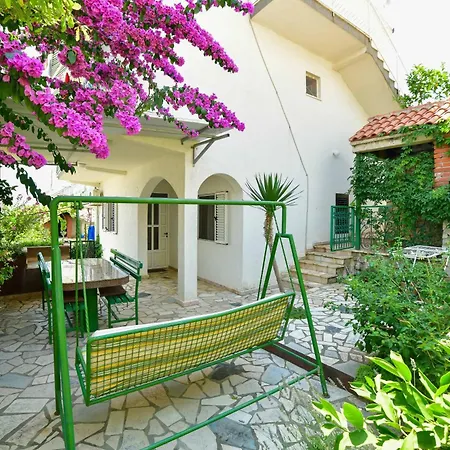 Apartamento With Parking Space Mavarstica, Ciovo - 25405 *